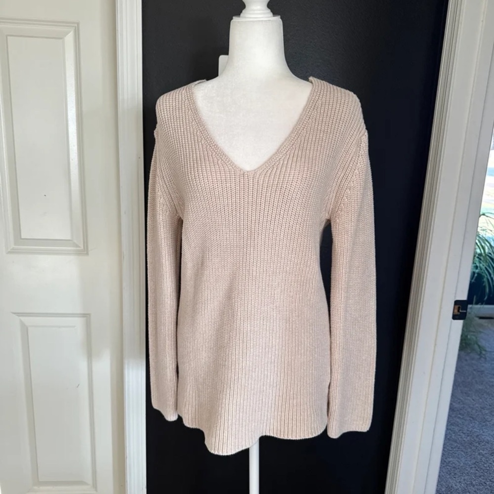 PACT 100% Organic Cotton Fishermen knit Tie Back Neutral Cream Sweater 
Medium